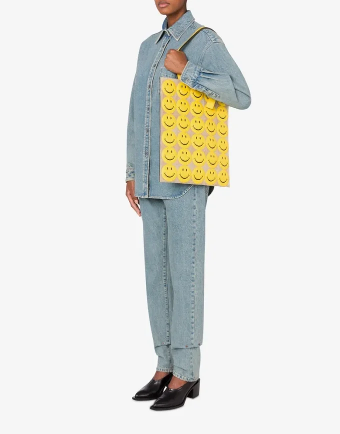 Bolso shopper de ante con Smiley® estampado por toda la superficie Bolso shopper de ante con Smiley® estampado por toda la superficie