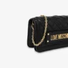 Cartera acolchada con cadena Logotipo con letras Cartera acolchada con cadena Logotipo con letras