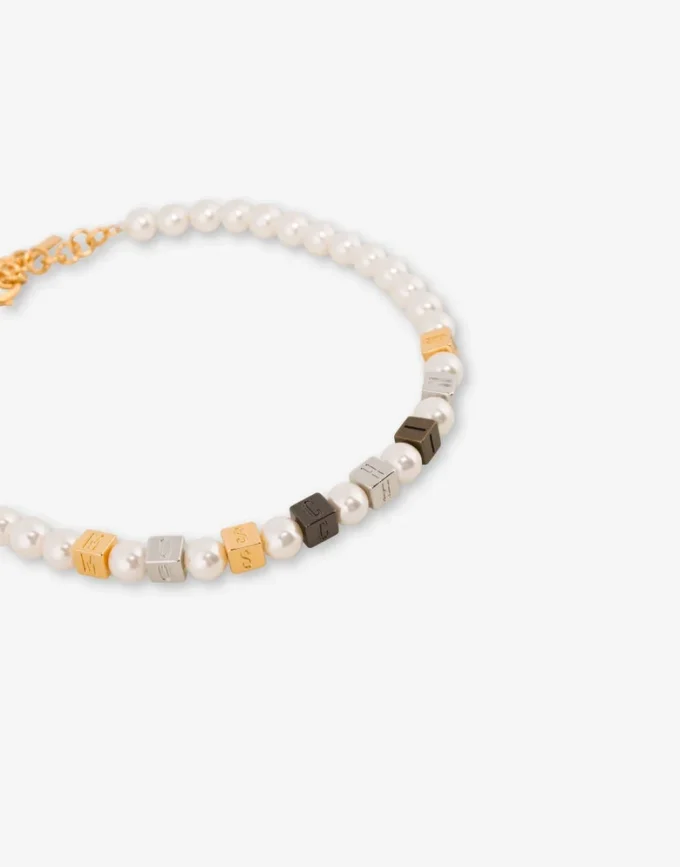 Collar gargantilla con perlas