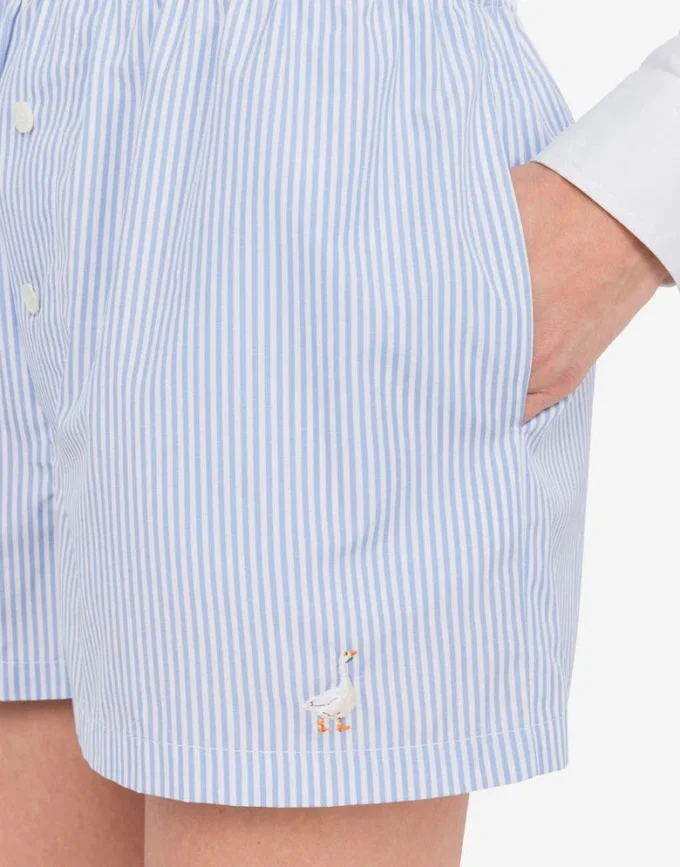 Pantalones cortos de popelín a rayas con bordado de ganso Pantalones cortos de popelín a rayas con bordado de ganso