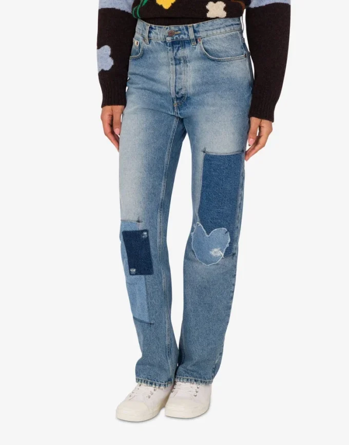 Pantalones de denim con patchwork Pantalones de denim con patchwork