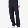 Pantalones de mezclilla azul Parche con corona de laurel Pantalones de mezclilla azul Parche con corona de laurel