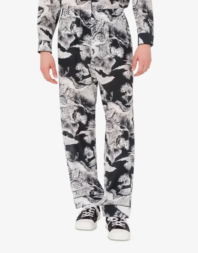 Pantalones ligeros de popelín de algodón con estampado de gansos Pantalones ligeros de popelín de algodón con estampado de gansos