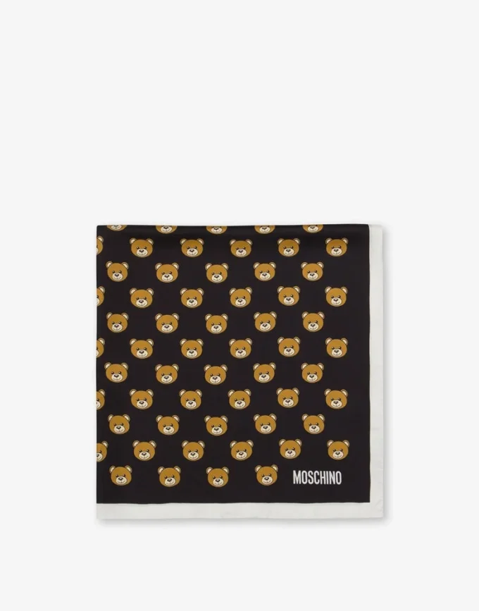 Pañuelo de seda con estampado de ositos de peluche por toda la superficie