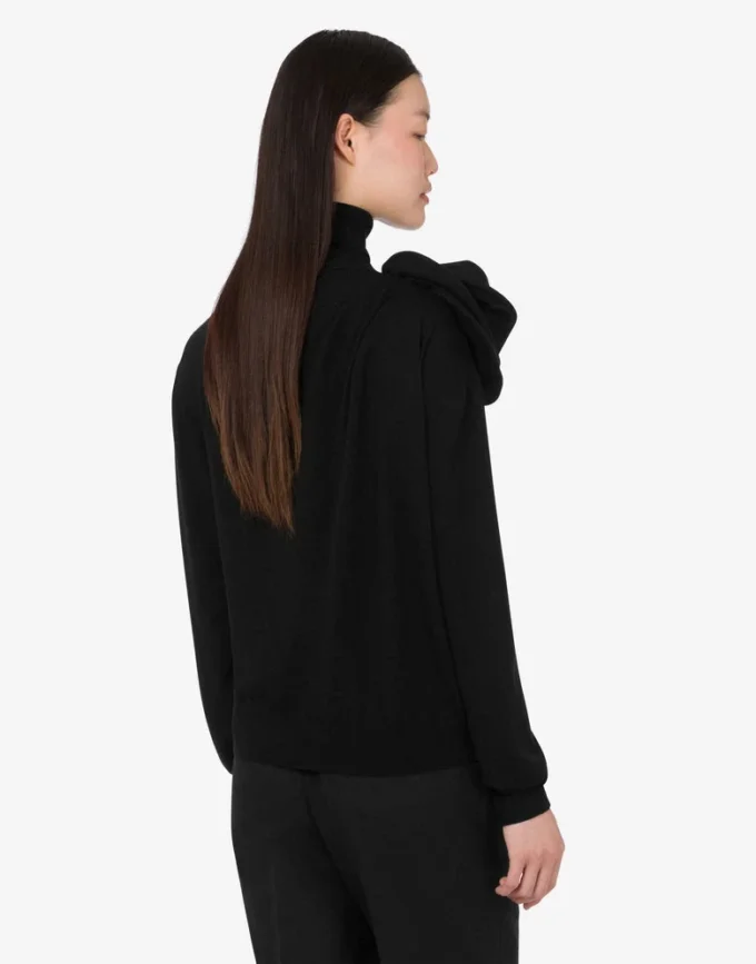 Suéter de cuello alto de lana merino