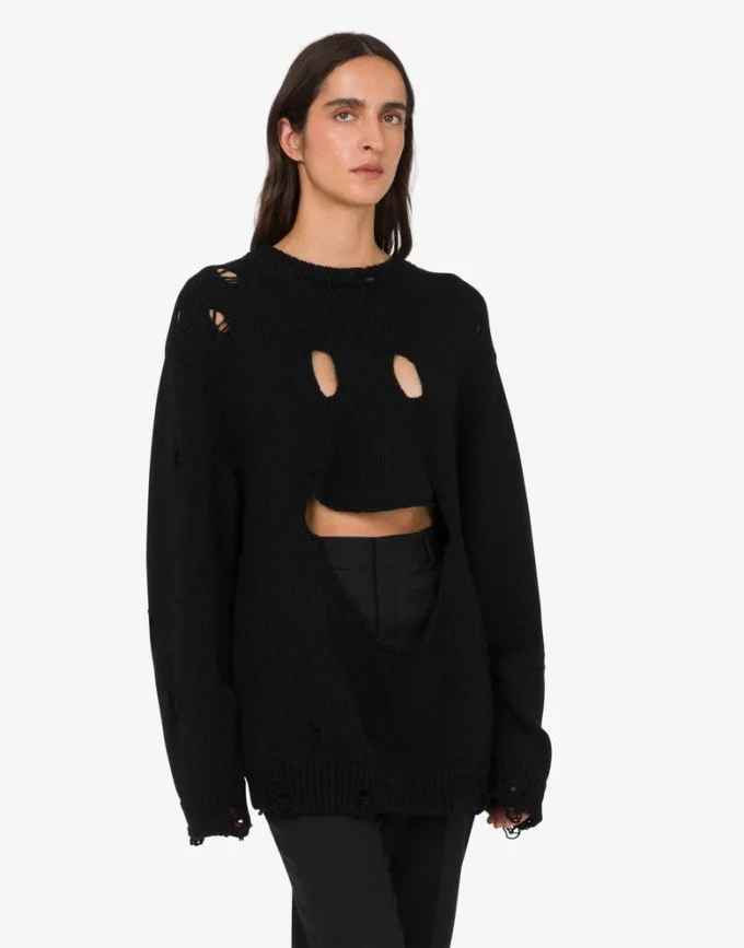 Suéter oversize de lana tallada
