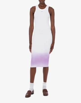 Vestido de algodón elástico.