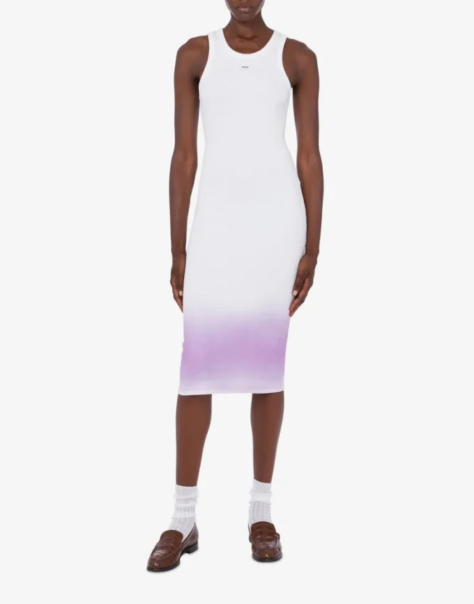 Vestido de algodón elástico. Vestido de algodón elástico.