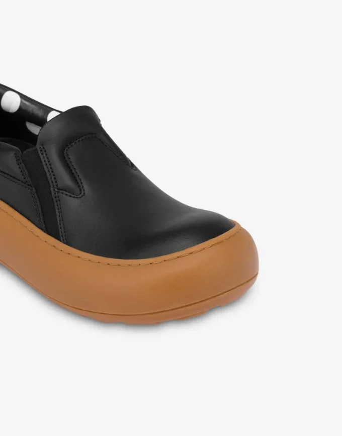 Zapatillas sin cordones de piel de becerro Zapatillas sin cordones de piel de becerro